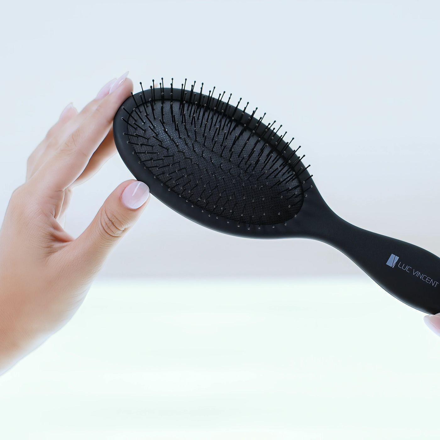 Brosse démêlante rapide de marque Luc Vincent