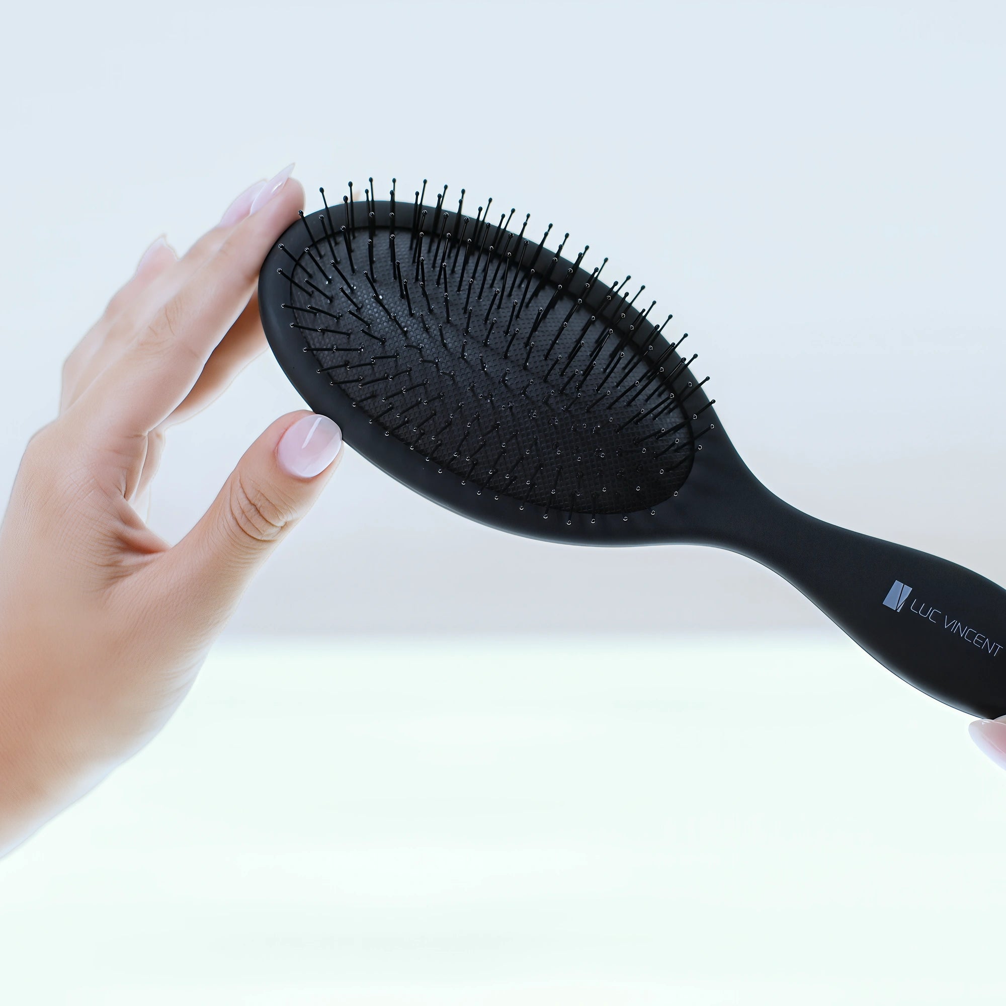 Luc Vincent Fast Detangling Hair Brush