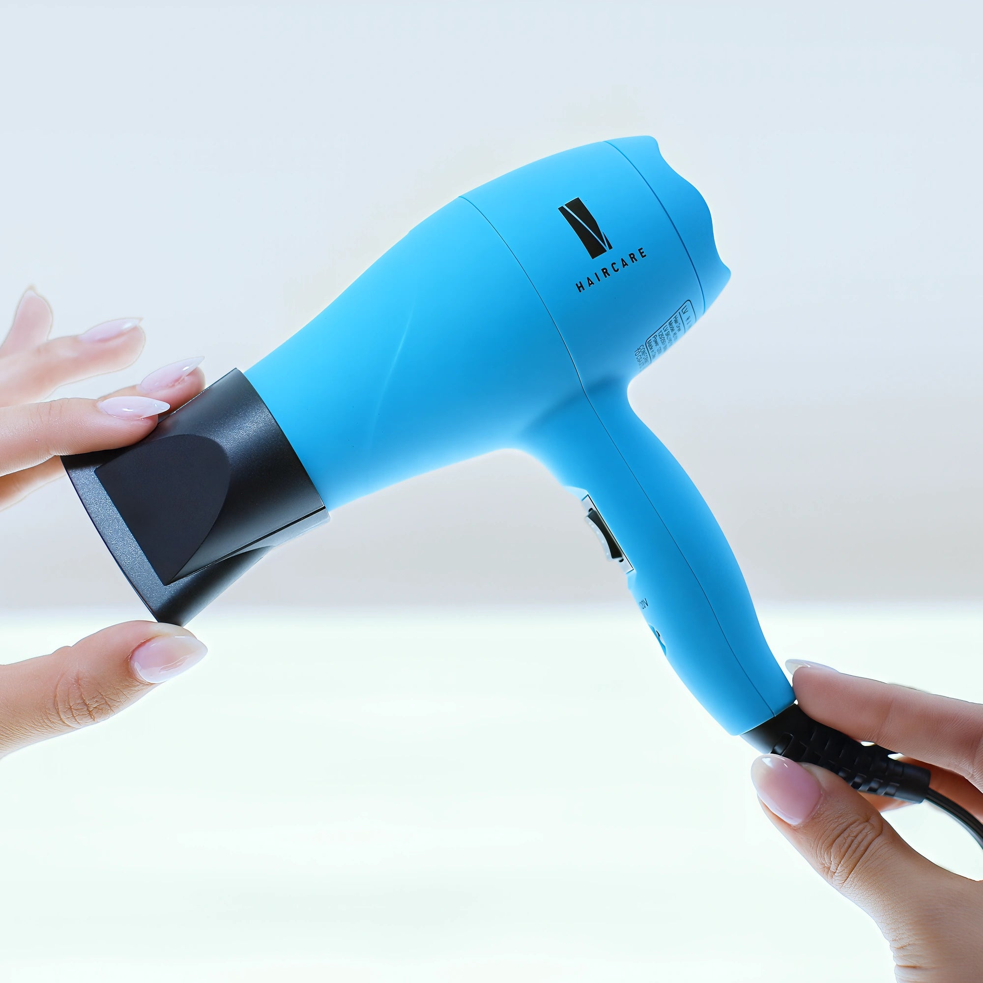 Mini Chinook - Luc Vincent Travel Hair Dryer